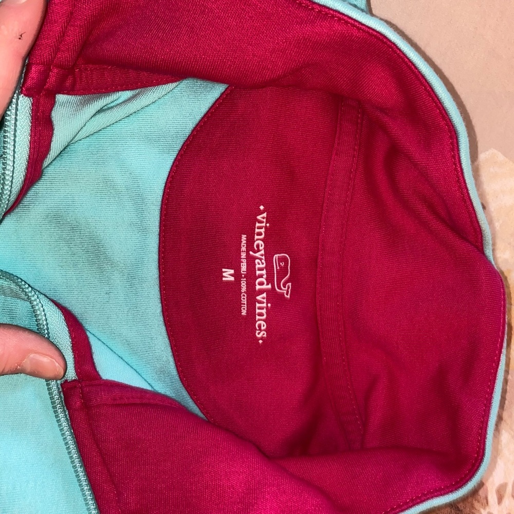 Perfect Condition Vineyard Vines Pull Over - image 2